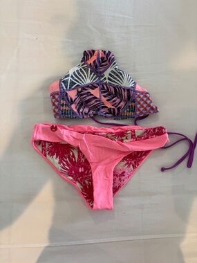 Mikoh Bikini Set